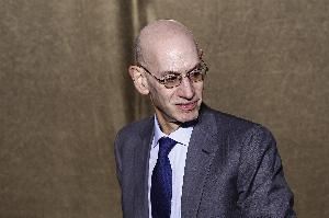 萧华：对罗齐尔和比斯利的调查仍在进行中 联盟将始终予以配合